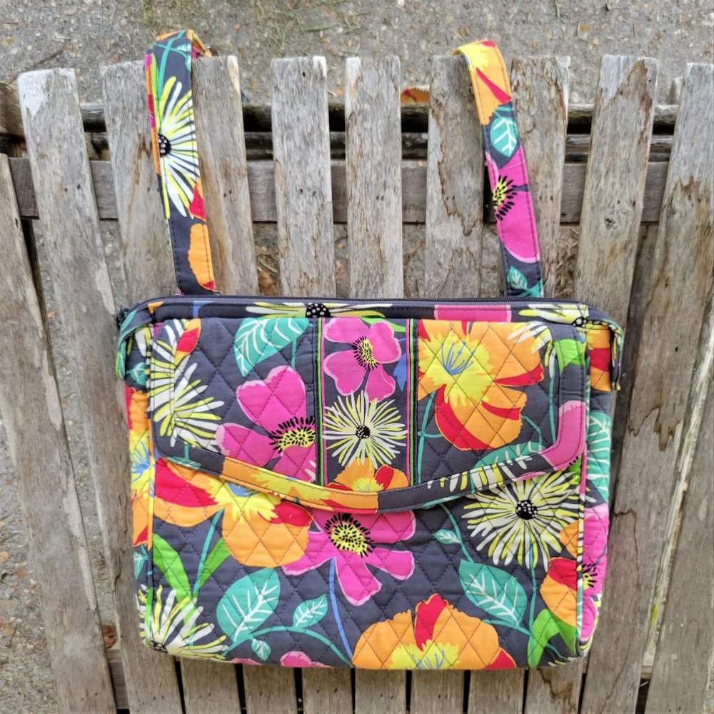 VERA BRADLEY Jazzy Blooms Crossbody iPad Tablet Hipster Bag